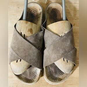 Bio Step Made in Spain Leather slip on sandals Size 40